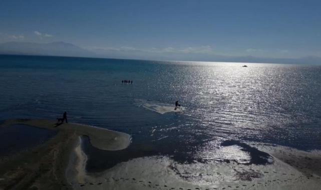 Van'da kaybolan Rojin'den hala haber yok: Termal kameralar ile aranıyor