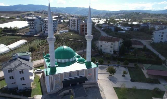 Yalova'da camiden yangın söndürme tüpü çaldılar