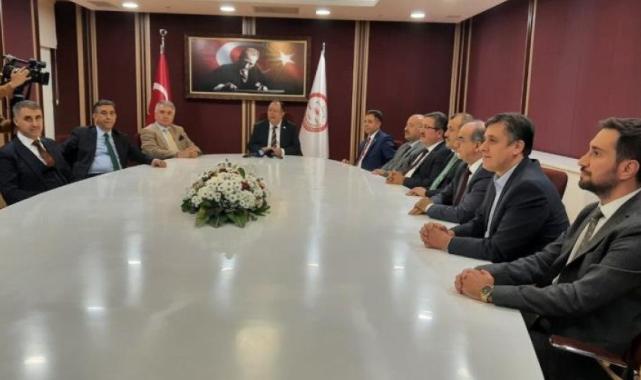 YSK üyeliğine seçilen Celal Albay için yemin töreni düzenlendi