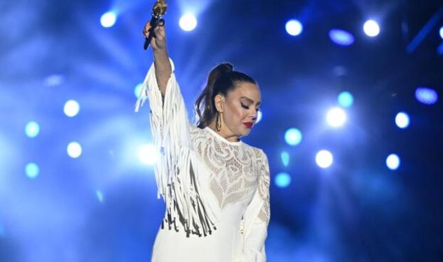 ABB, Ebru Gündeş konserinin maliyetini açıkladı