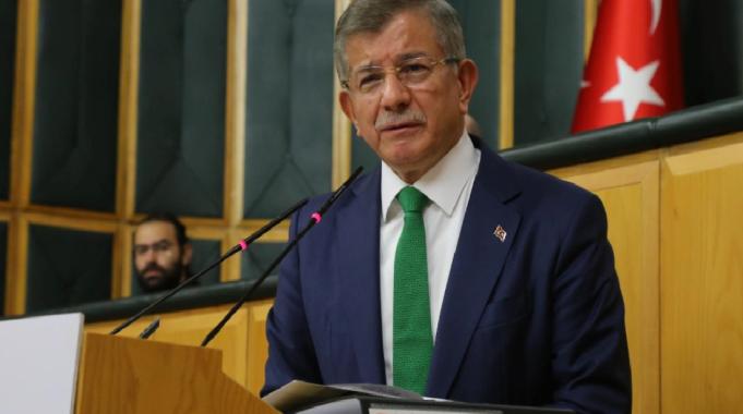 Ahmet Davutoğlu&#039;ndan asgari ücret önerisi