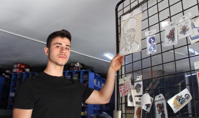 Antalya'da Atatürk görseline çirkin saldırı