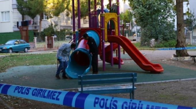 Antalya'da çocuk parkında silahlı saldırı: 2 çocuk yaralandı
