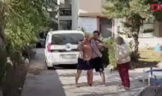 Antalya'da kuryeyi 'Motosikletini bahçeye mi koydun' diyerek darbetti