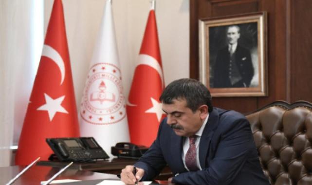 Bakan Tekin'den öğretmenlere 'teşekkür' mektubu