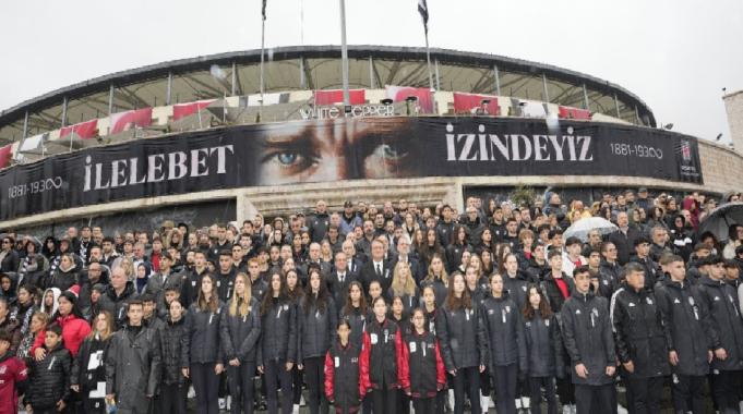Beşiktaş Kulübü, gerçekleştirilen törenle Mustafa Kemal Atatürk&#039;ü andı