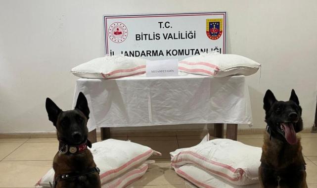 Bitlis'te zehir tacirlerine operasyon: Bebek pudrası içinde uyuşturucu çıktı