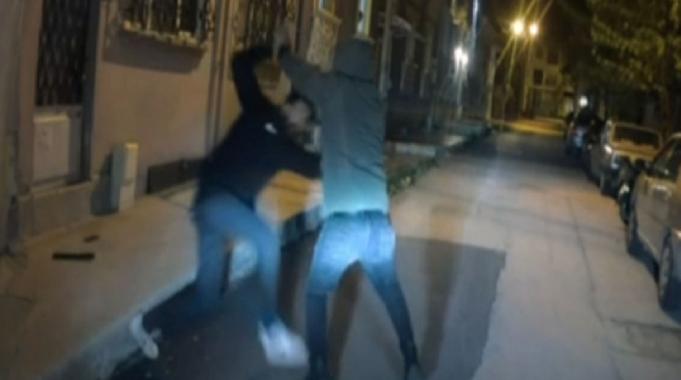 Burdur'da kız arkadaşı taksiden inmeyince şoföre bıçakla saldırdı