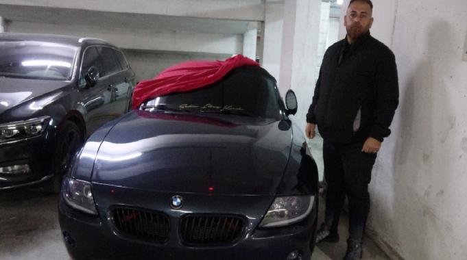 Burdur&#039;da oto yıkamacıya verdiği lüks otomobili 150 bin TL hasarla geri aldı
