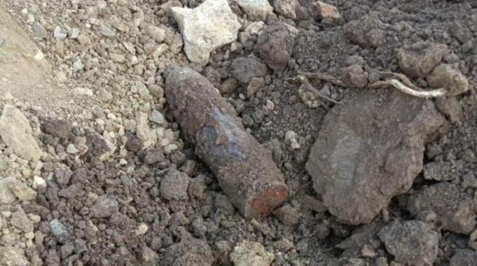 Bursa&#039;da kazı sırasında top mermisi çıkarıldı