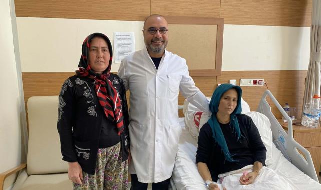 Çanakkale'de böbrek hastası kardeşler, aynı anda nakil oldu