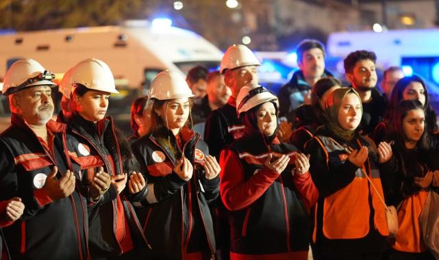 Düzce'de 12 Kasım depreminde ölenler anıldı