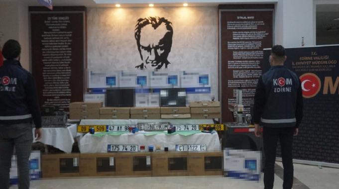 Edirne&#039;de sahte plaka şebekesi çökertildi