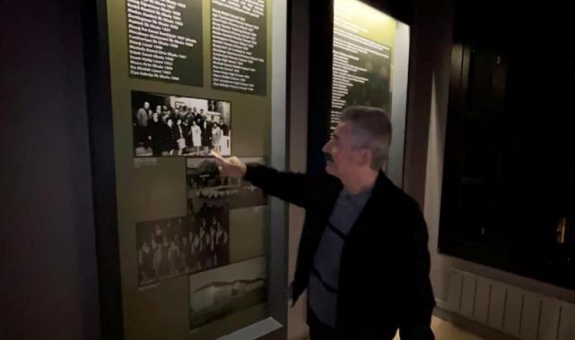 Elazığ'da müzede gezerken 14 yıl önce ölen annesinin fotoğrafını gördü
