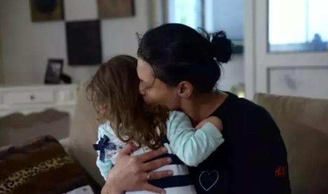 Eski eşinin üzerine tiner döküp bıçaklayan kadının cezasını Yargıtay onadı