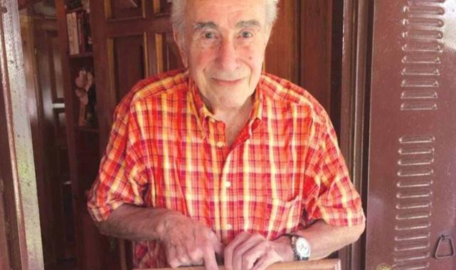 Eski milli futbolcu Coşkun Taş, yaşamını yitirdi