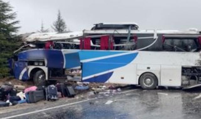 Eskişehir'de takla atan otobüste emniyet kemeri hayatını kurtardı