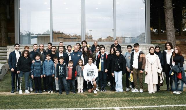 Fenerbahçe, burs verdiği çocukları konuk etti