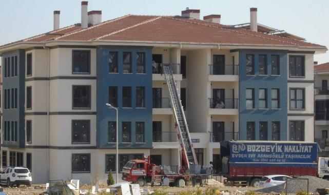 Gaziantep'te deprem konutu hak sahipleri evlerine kavuşuyor