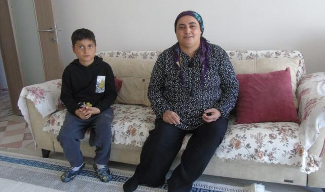 Gaziantep'te deprem konutu hak sahipleri evlerine kavuşuyor