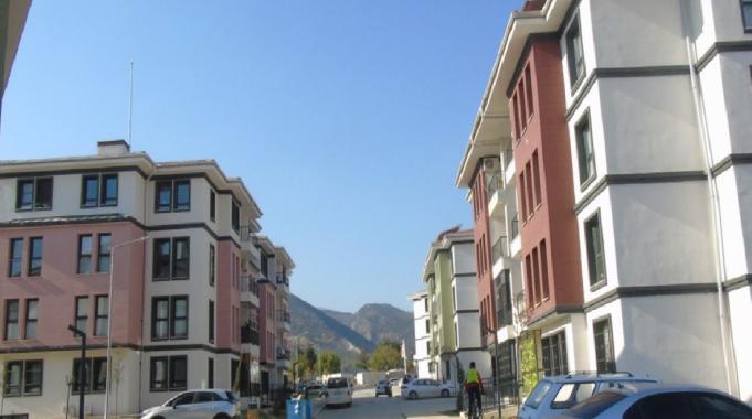 Gaziantep&#039;te deprem konutu hak sahipleri evlerine kavuşuyor