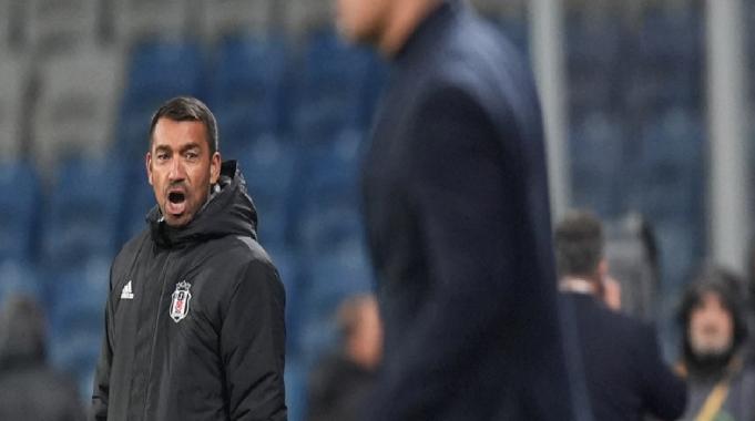 Giovanni van Bronckhorst: Havlu attık diyemem