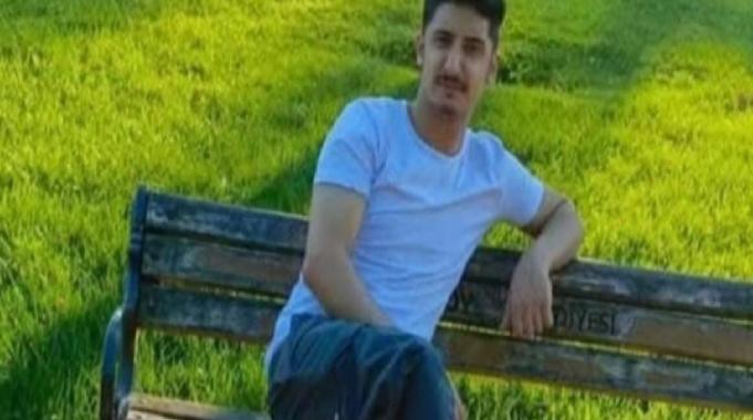 İstanbul&#039;da asansörle duvar arasına sıkışıp öldü