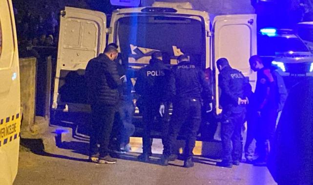 İstanbul'da sosyal medyada mesajlaştığı kadının eşini öldürdü