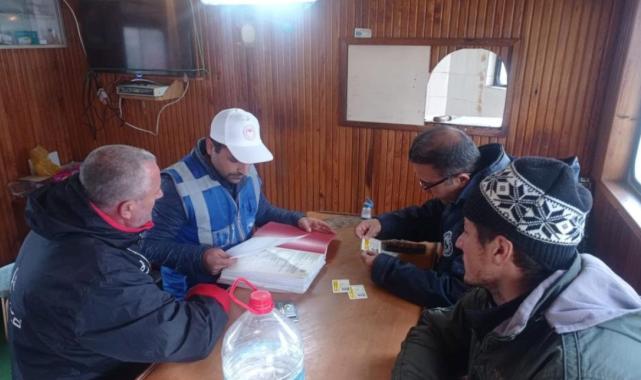 İstanbul’da yasadışı küçük boy balık nakli yapanlara ceza yağdı