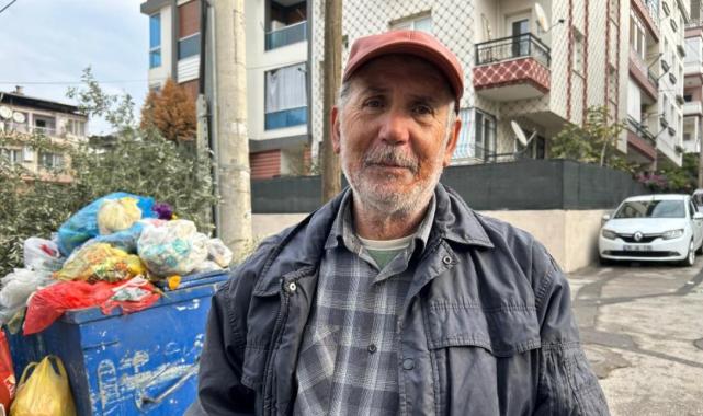 İzmir Buca'da caddeler çöpten geçilmiyor