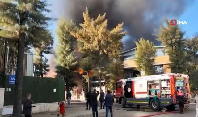 İzmir'de kimya fabrikasında yangın ve patlama: 2 yaralı