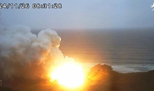 Japonya’da Epsilon S roketinin motoru test sırasında patladı