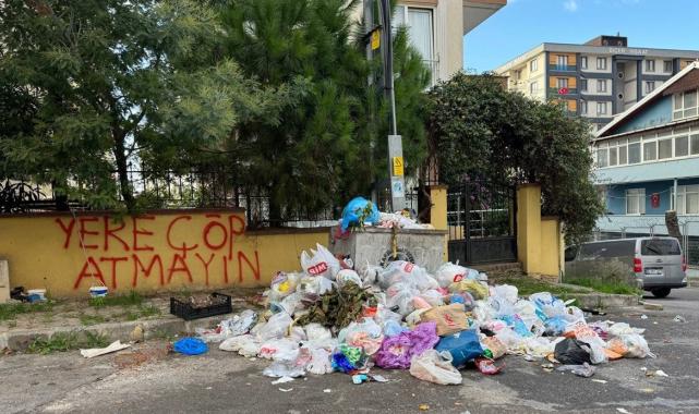 Kartal'da grev bitti çöp dağları toplanmadı