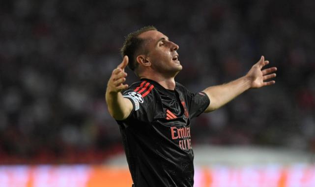 Kerem Aktürkoğlu, Portekiz'de son 2 ayın ayının en iyi forveti seçildi