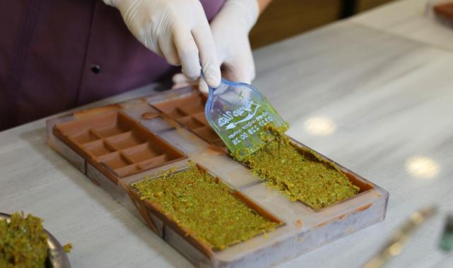 Kilis'in Cennet Çamuru ile Adana Çikolatası üretildi