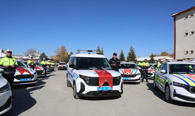 Konya emniyeti yeni hizmet araçlarıyla gücüne güç kattı