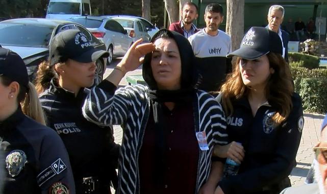 Mardin'de geçirdiği kalp krizi sonrası yaşamını yitiren polis memuru Erol Koyun'a yürek burkan veda