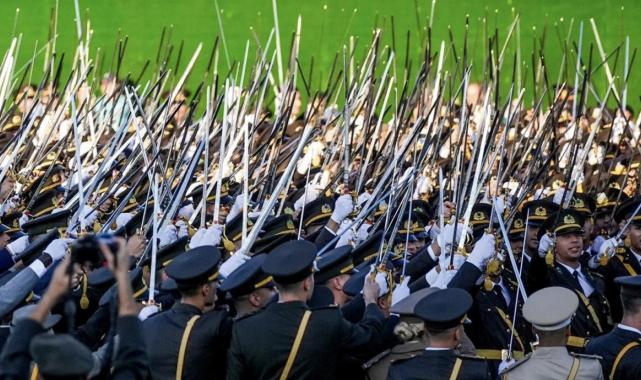 MSB'den "teğmenlerin kılıçlı yemini" hakkında açıklama: Mesele disiplinsizlik