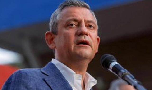 Özgür Özel: Elimizi Esenyurt'un üzerinden çekmemekle kararlıyız