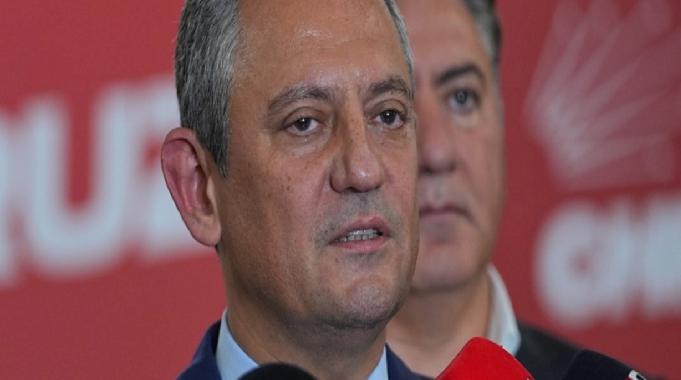 Özgür Özel: Elimizi Esenyurt&#039;un üzerinden çekmemekle kararlıyız