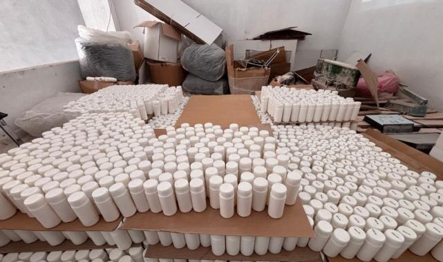 Şanlıurfa’da tonlarca sahte zeytinyağı, zirai ilaç ve kozmetik ürün ele geçirildi