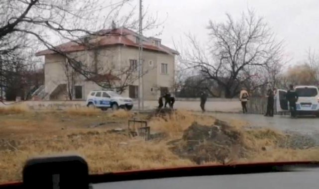 Erzincan'da 2 kaçak göçmen yakalandı