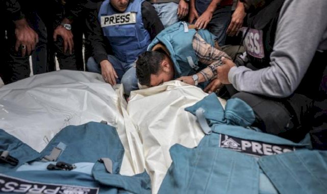 Filistin Gazeteciler Sendikası: Gazzeli gazeteciler basın tarihinin en korkunç katliamına maruz kaldı
