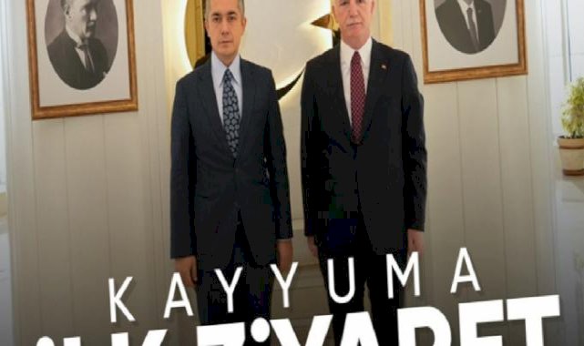 İstanbul Valisi Davut Gül'den Esenyurt Belediyesi'ne ziyaret