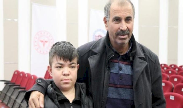 Kayseri'de Tolgacan, babasının böbreği ile hayata tutundu