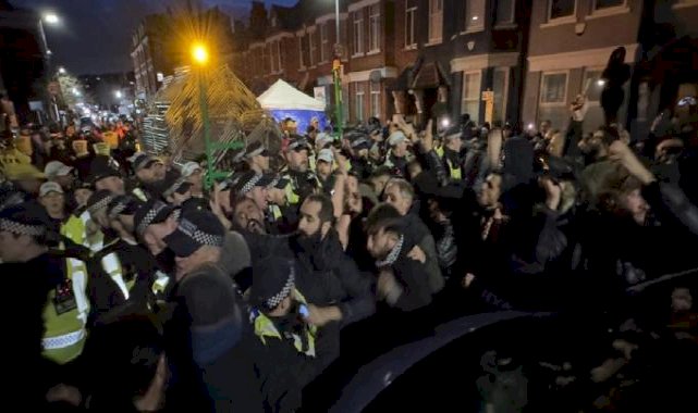 Terör örgütü PKK yandaşları İngiltere'yi karıştırdı