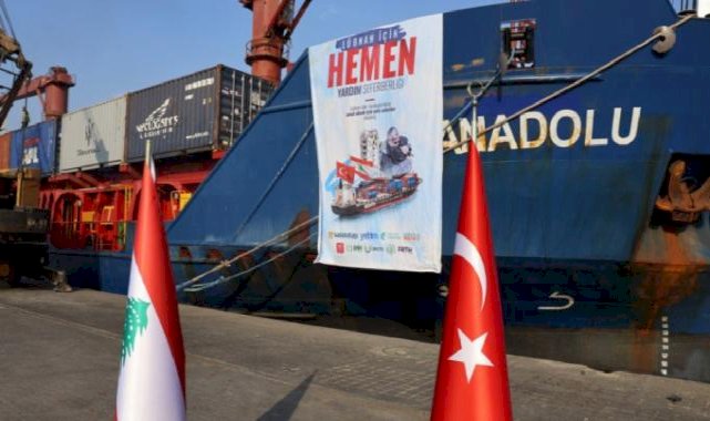 Türkiye'den Lübnan'a destek: İnsani yardım gemisi sahile ulaştı