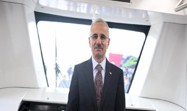 Ulaştırma ve Altyapı Bakanı Abdulkadir Uraloğlu duyurdu: İstanbul'un toplu ulaşım sisteminde yeni dönem