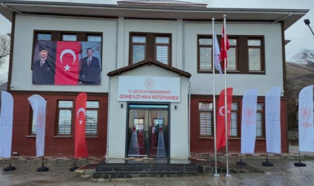 Van'da Gevaş İlçe Halk Kütüphanesi hizmete sunuldu