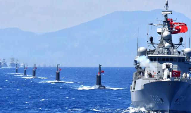 Türk savaş gemileri KKTC limanlarını ziyaret edecek